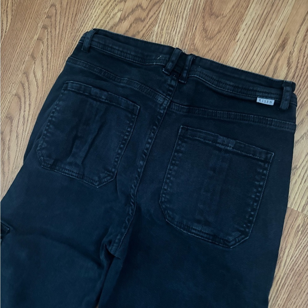 Women's Black cargo  Jeans - Picture 7 of 7